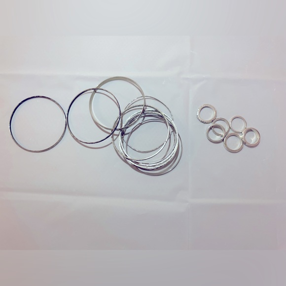 Banana Republic Bundle of sterling silver 6 rings and 10 bangle bracelets - Picture 1 of 3